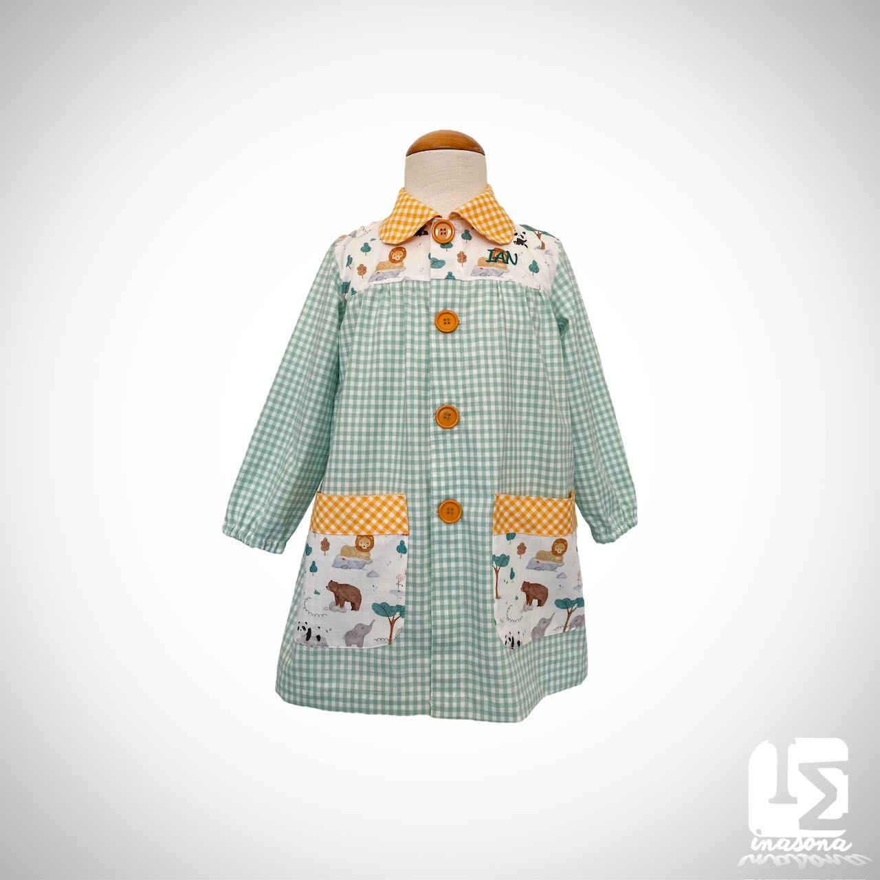 Bata escolar mandilón infantil babi personalizado